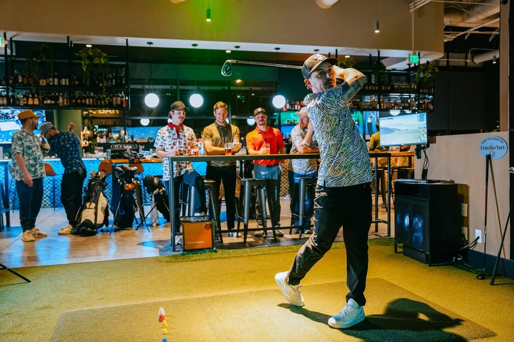 Golf indoor : où jouer en France et comment préparer sa première séance